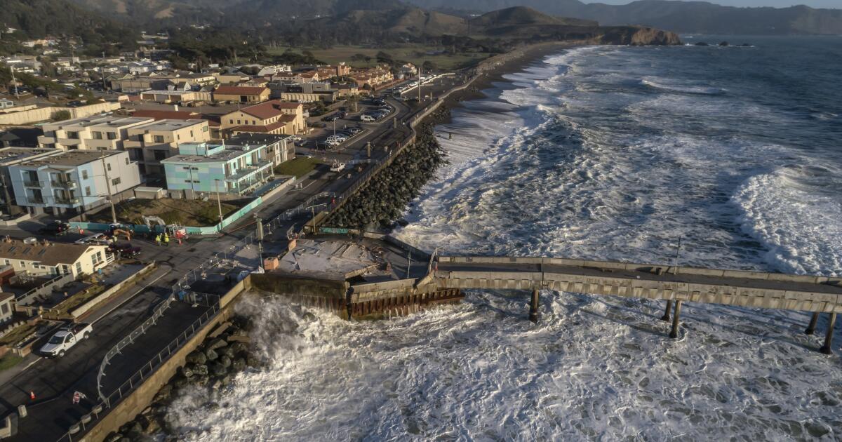El Niño turns crumbling California pier into climate battleground