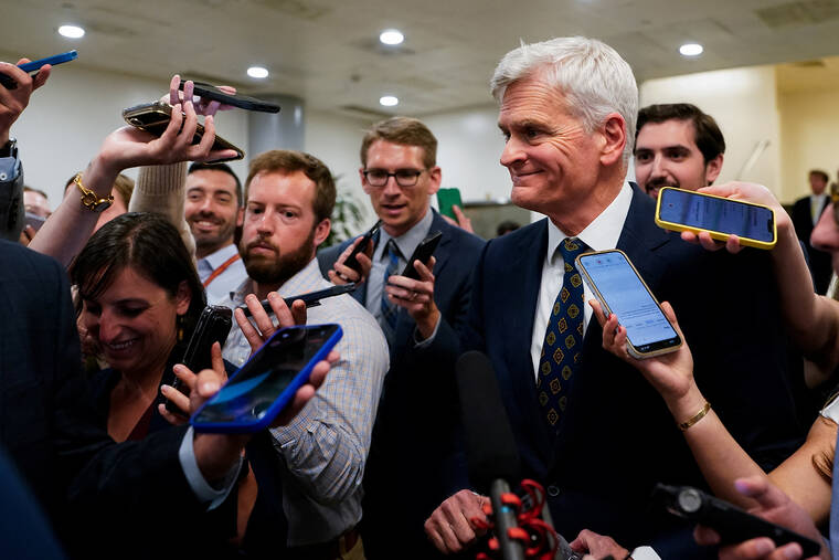 Trump, Republican senator engage in shouting match over Iran war