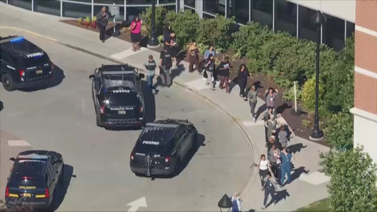 Live updates: 1 dead, 1 hurt in shooting at Wilmington Hospital – NBC10 Philadelphia