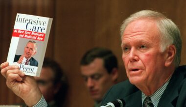Maverick GOP Sen. Packwood of Oregon, who resigned after scandal, dies at 93