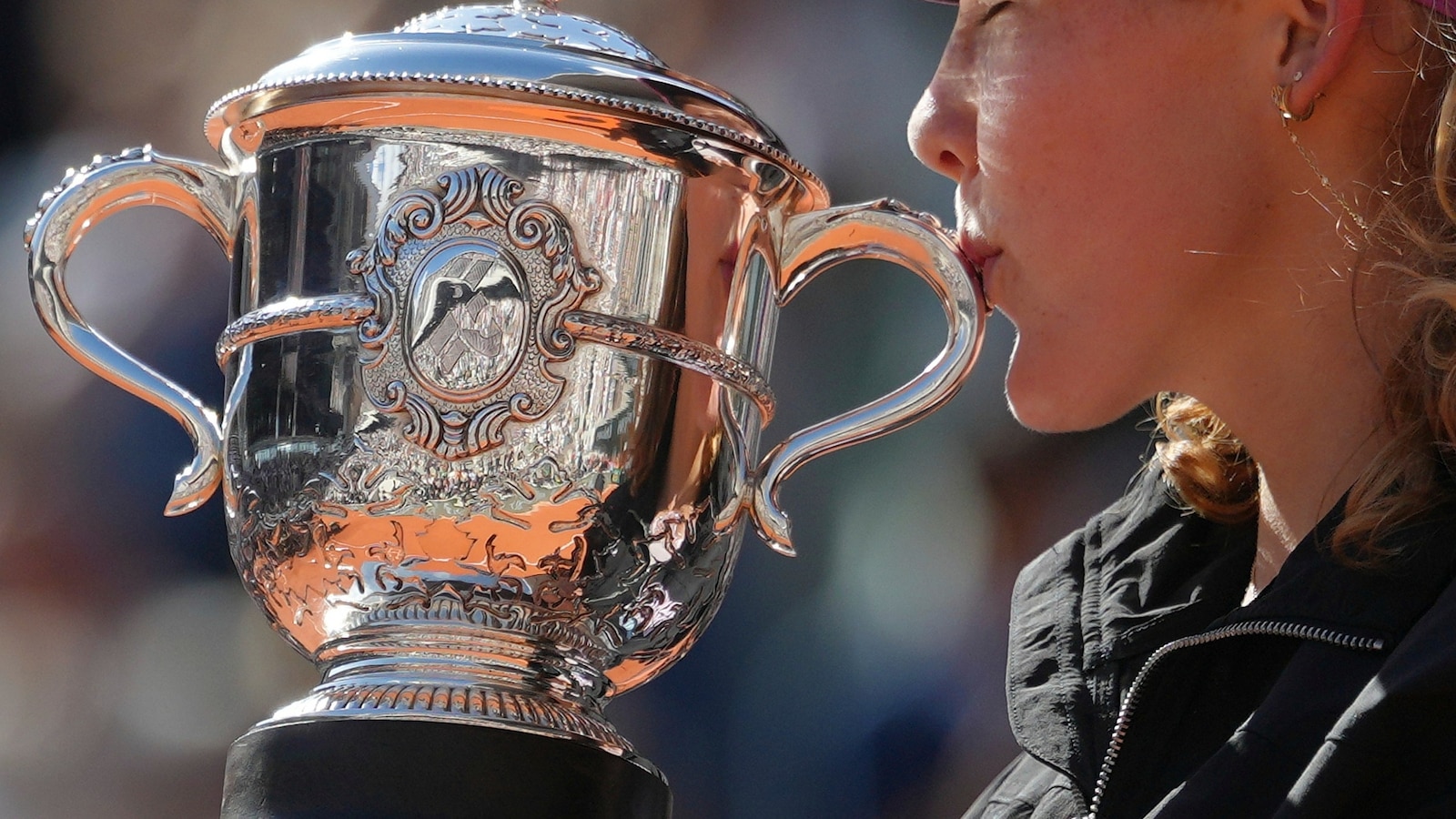 Russian teenager Mirra Andreeva wins French Open to claim her first Grand Slam title