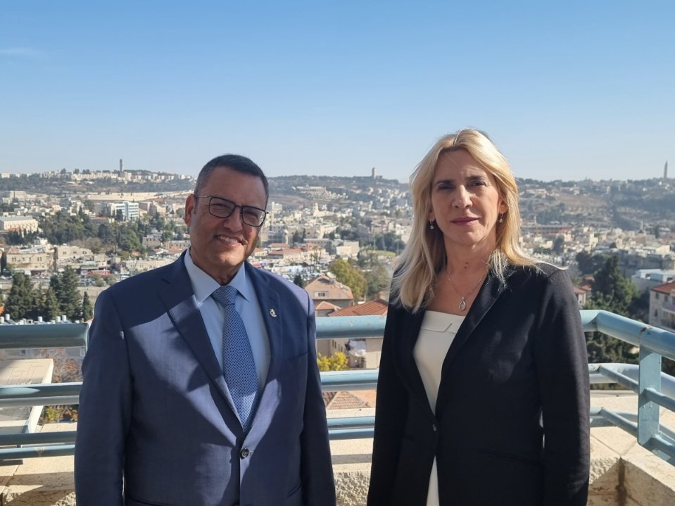 Then-President of the Republic of Srpska Željka Cvijanović with Jerusalem Mayor Moshe Lion during her visit to Israel in 2021. Credit: Courtesy.