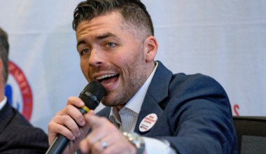 Schatzline resigns from House to be Abbott election adviser