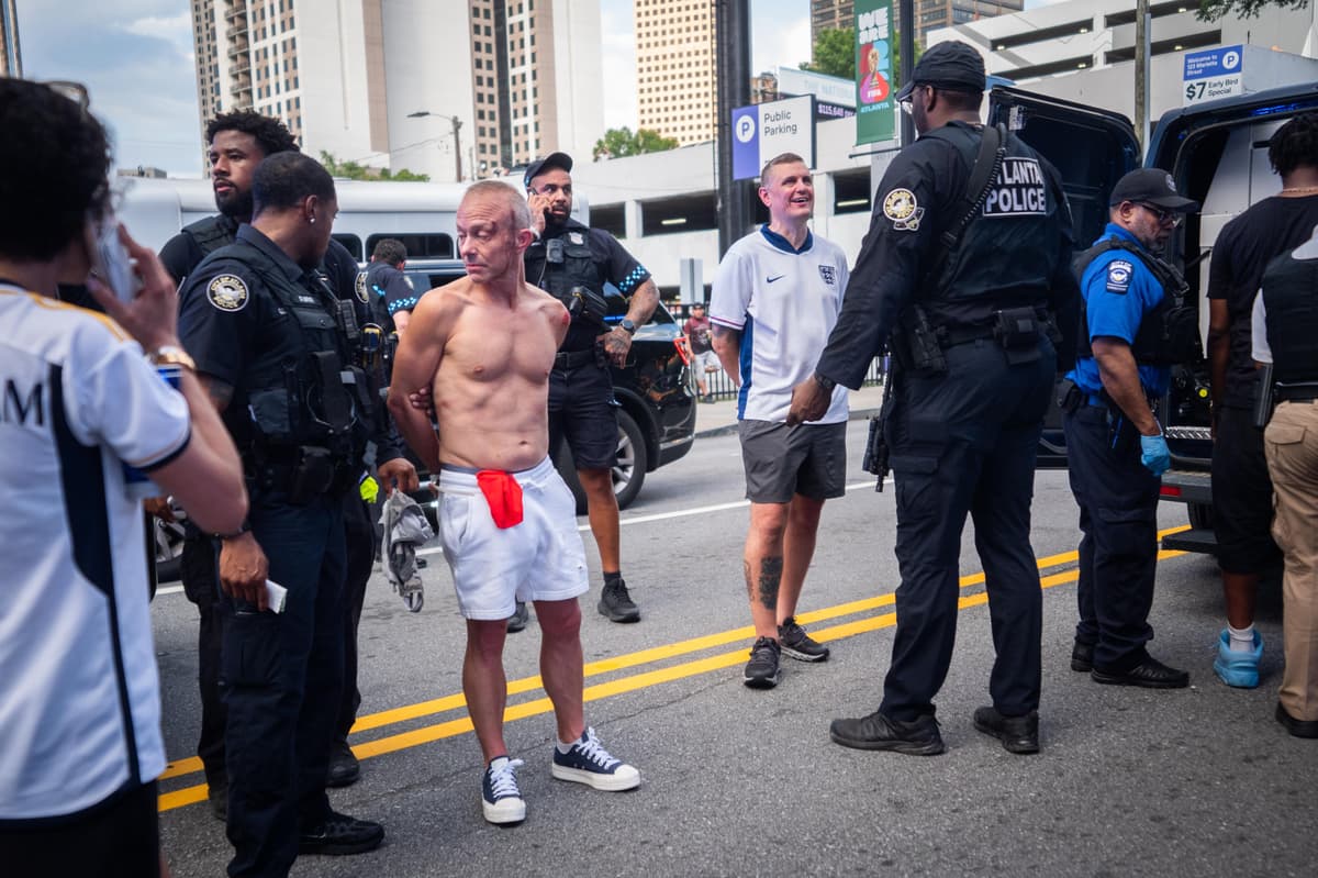 Arrests as England and Argentina fans clash outside Atlanta stadium - London Evening Standard