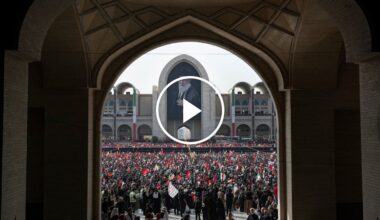 Funeral in Iran for Slain Ayatollah Begins Dayslong Public Mourning