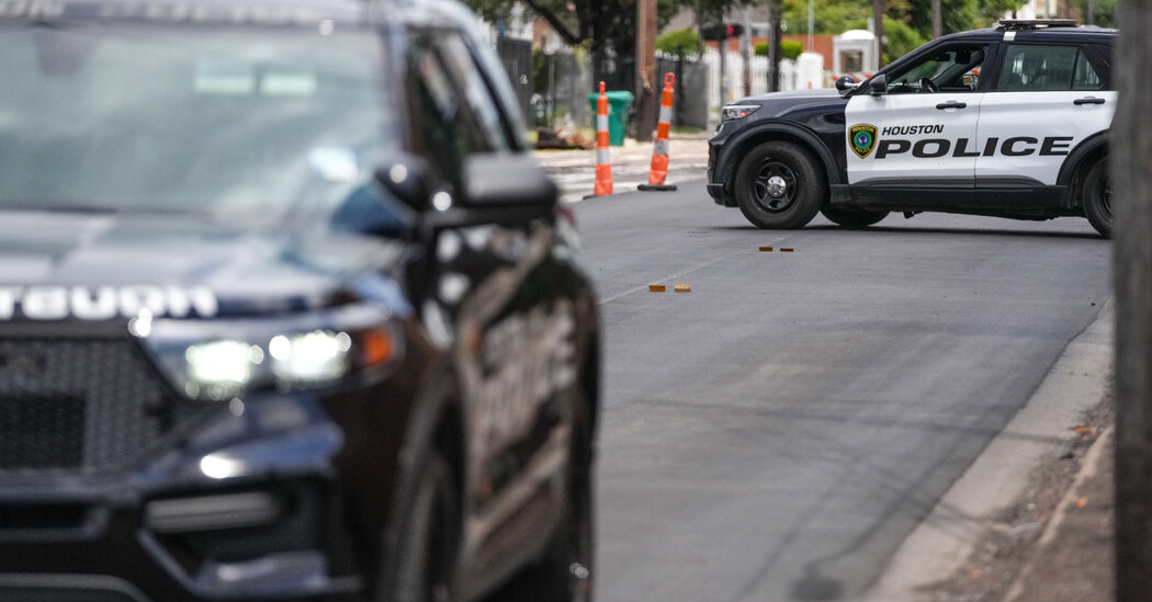 ICE Officer Kills a Mexican Man in Houston