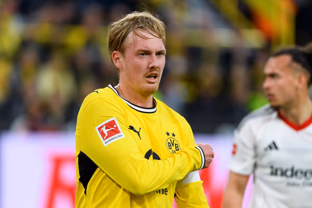 Julian Brandt's agent was in Leeds last week