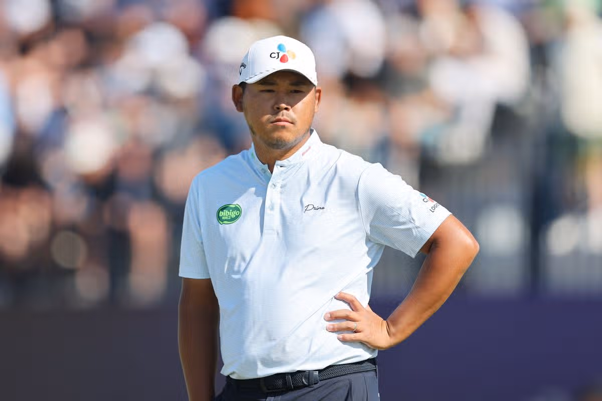 Si Woo Kim was surrounded by cops just before the Rocket Classic