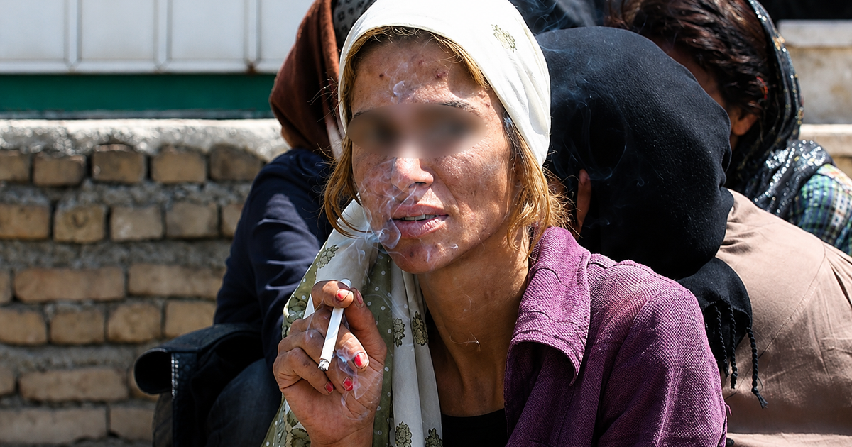 Counterfeit drugs kill 7,000 people annually in Iran