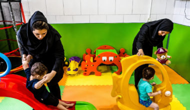 Rising daycare fees push Iranian families to rely on grandparents