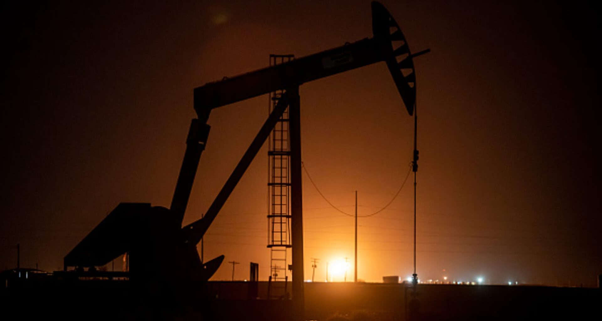 Oil prices rise slightly after US announces new round of strikes on Iran