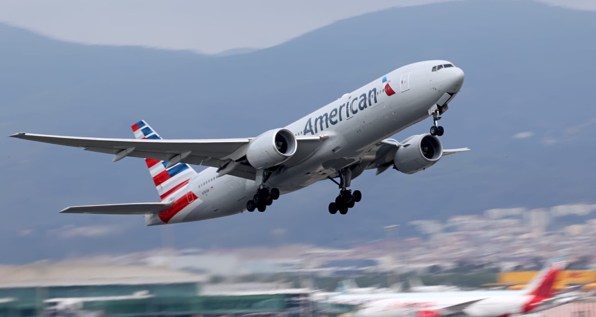 Iran conflict flare-up awakens bears in airline stocks, but there's one big catch