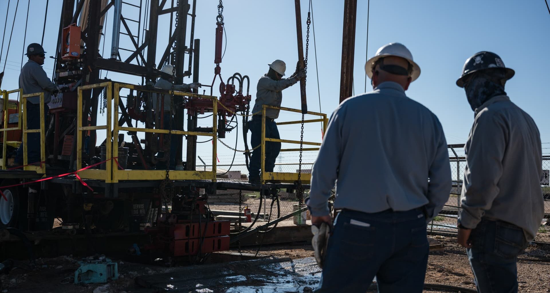 Oil gains 10% for week as Trump mulls 'massive' attack on Iran