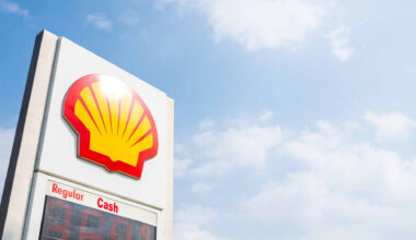 Shell posts best quarterly profit in four years as Iran war boosts oil, gas prices