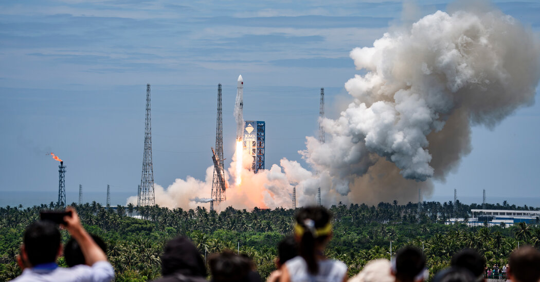 China Launches Reusable Rocket, Clearing a Key Hurdle in Race With SpaceX