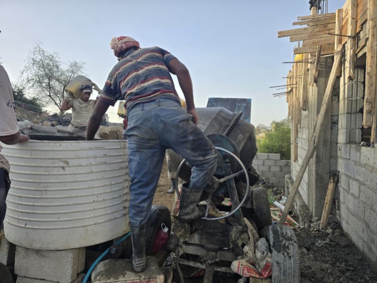 Construction projects in government-controlled parts of Yemen have slowed down, or stopped completely, because of a rise in costs