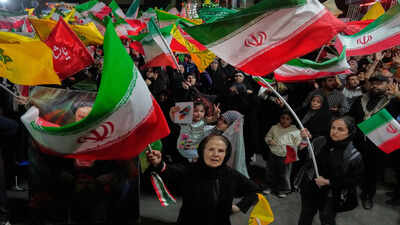 Iran's New REVENGE HITLIST Revealed: Trump, Netanyahu, Meloni Among 13 Leaders On Khamenei’s Target