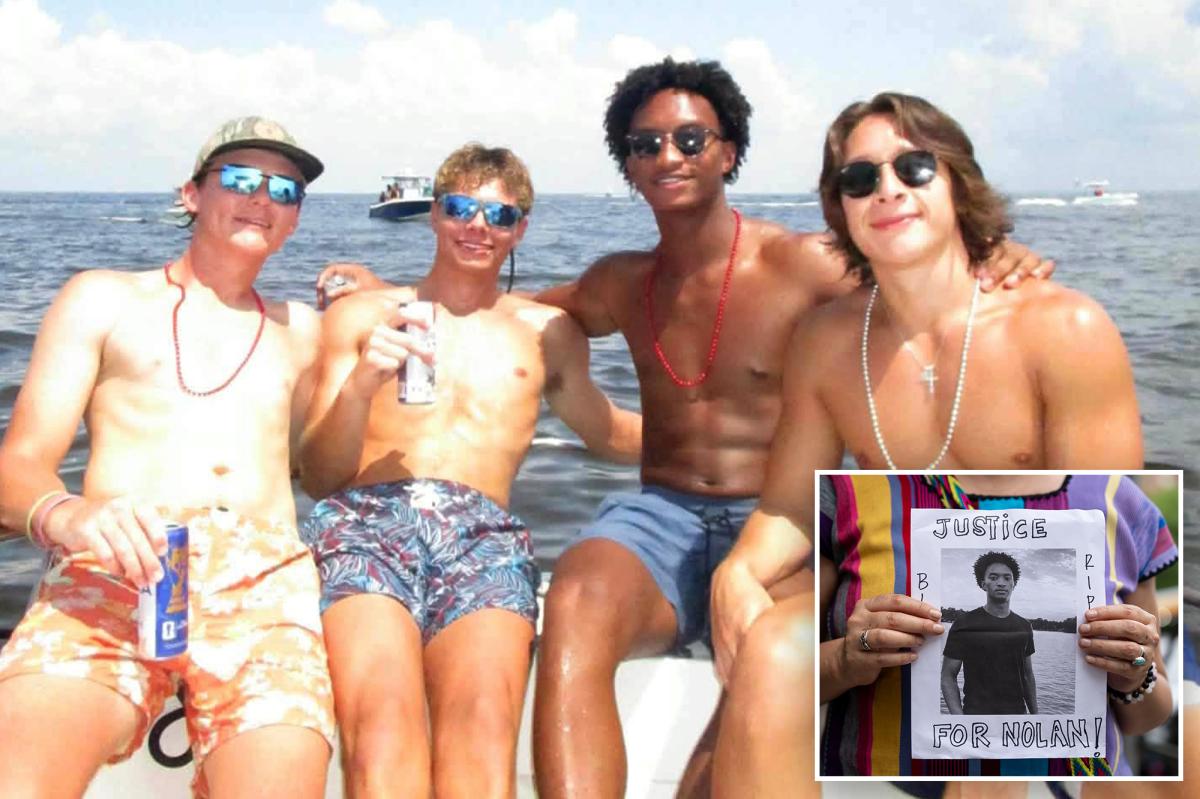 Nolan Wells’ friends heard calling for help after boat broke down in newly released audio: report