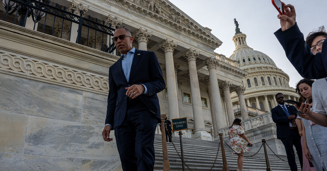 Almost Half of House Democrats Vote to End Aid to Israel