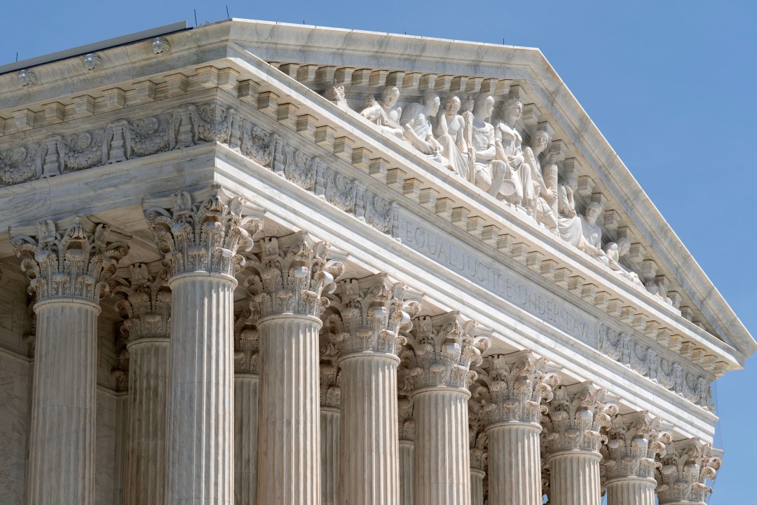 SCOTUS Won't Halt Fines of Reporter Over Sources