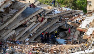 Venezuelan Girl Recounts How She Survived Under Rubble