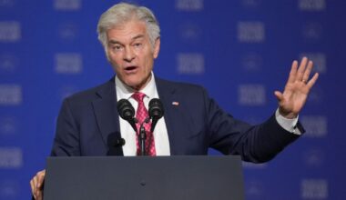 Feds Freeze $1B+ in Medicaid Funds to 2 States