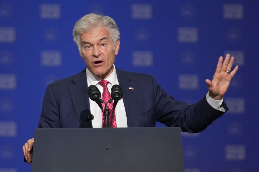 Feds Freeze $1B+ in Medicaid Funds to 2 States