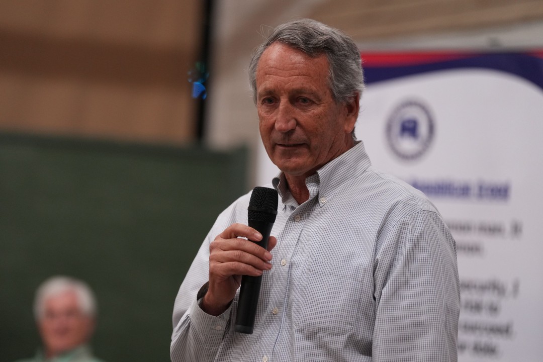 Sanford Enters Race for Graham's Senate Seat