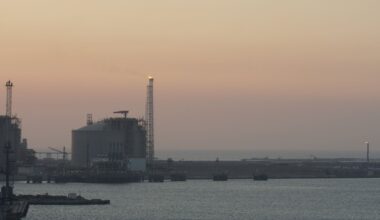 Trump Pledges Response After US-Owned Tanker Burns in Port