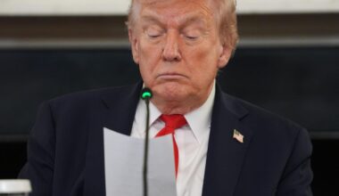 Trump Uses Children’s Book Reading To Bash Obama