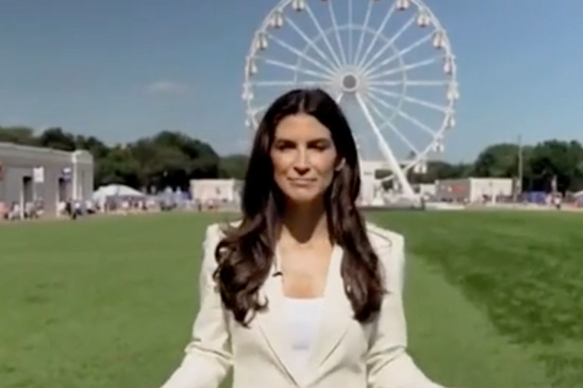 CNN’s Kaitlan Collins trolls Trump by reporting on the state fair by reporting in the middle of the empty field
