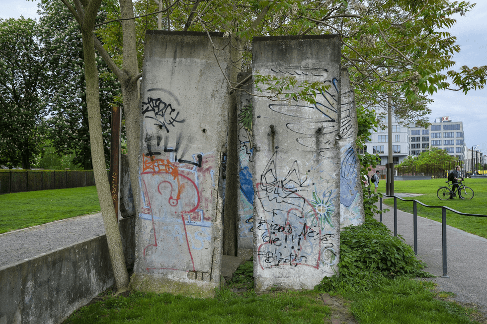 Berlin Wall