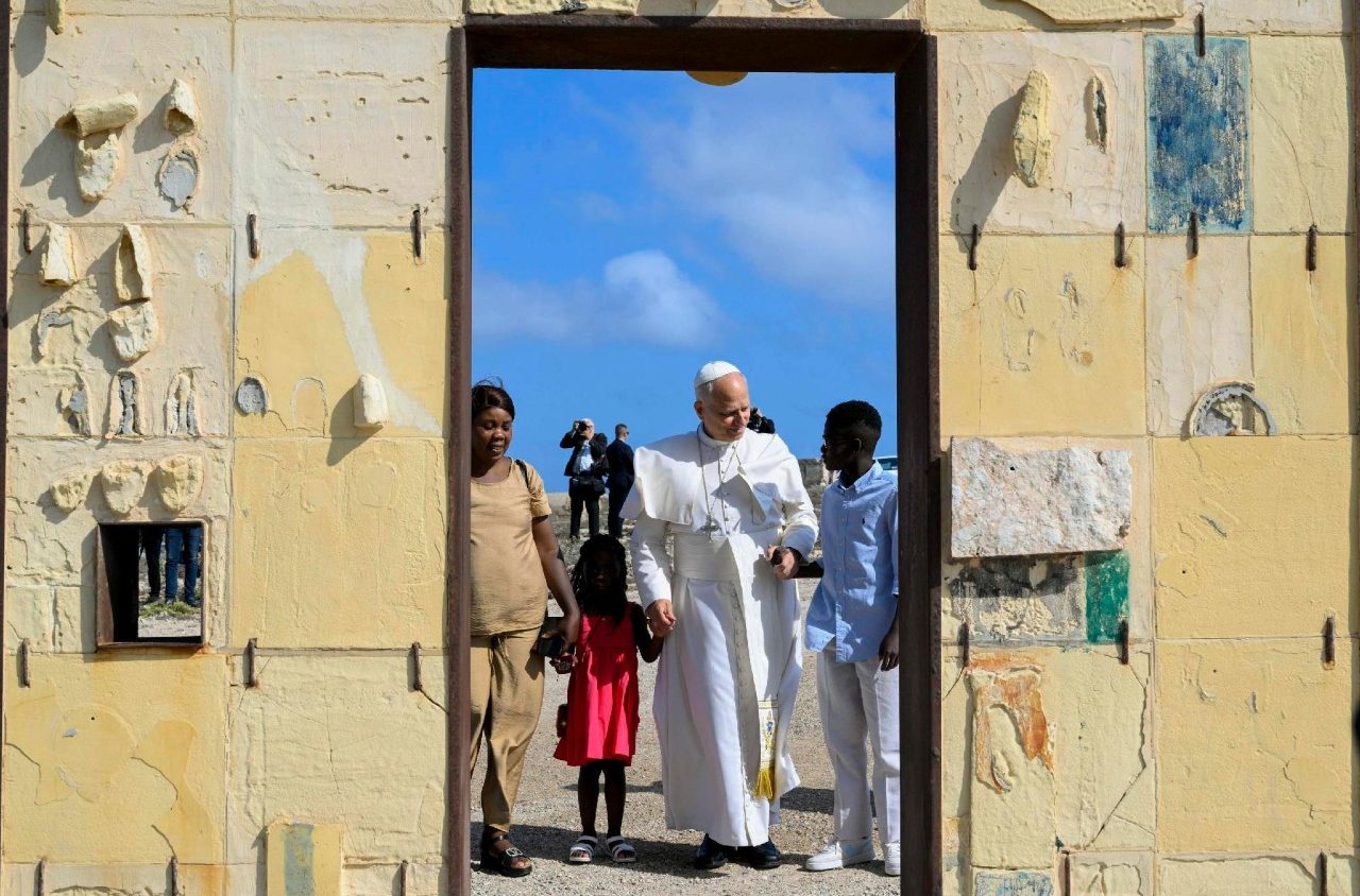 Pope in Lampedusa: Faced with enormous suffering, we must radically respond