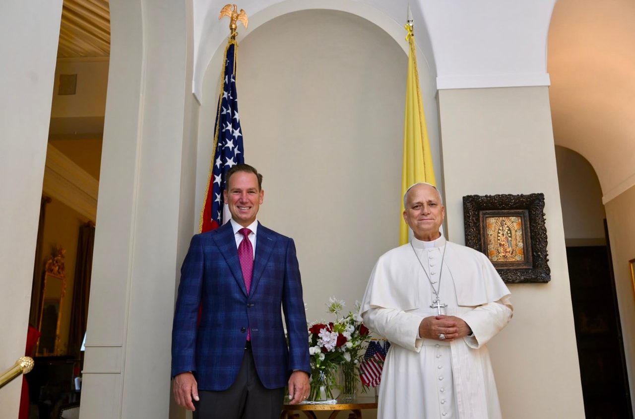 Pope Leo visits US Ambassador to the Holy See for the Fourth of July