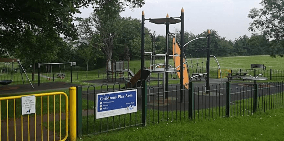 Wimbledon murder: Two men arrested after body found in suitcase as children played nearby