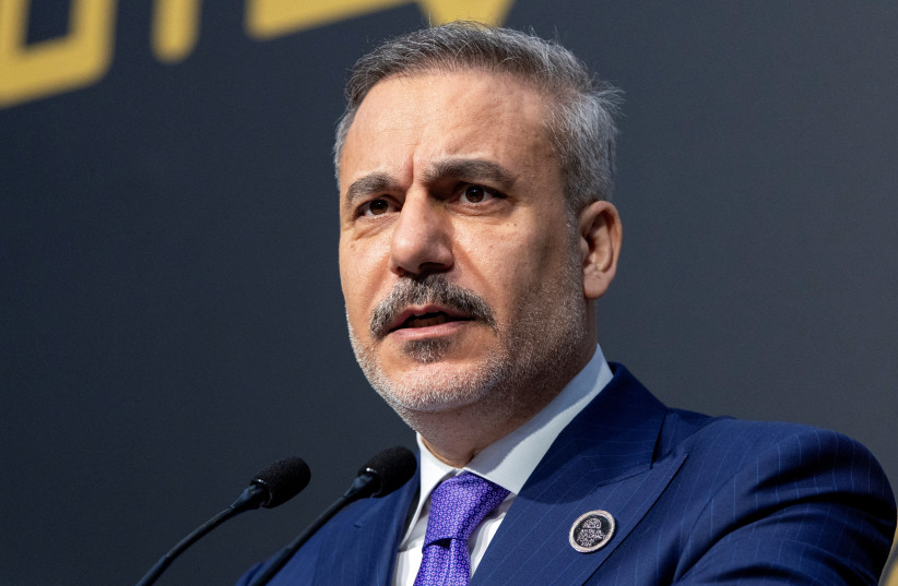 Turkey's Foreign Minister Hakan Fidan speaks to the reporters at Antalya Diplomacy Forum in Antalya, Turkey, April 19, 2026