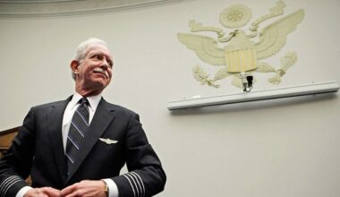 'Miracle on Hudson' Capt. Sully reveals early-stage Alzheimer's diagnosis
