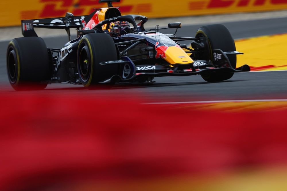 Verstappen showed race pace that could theoretically match Antonelli