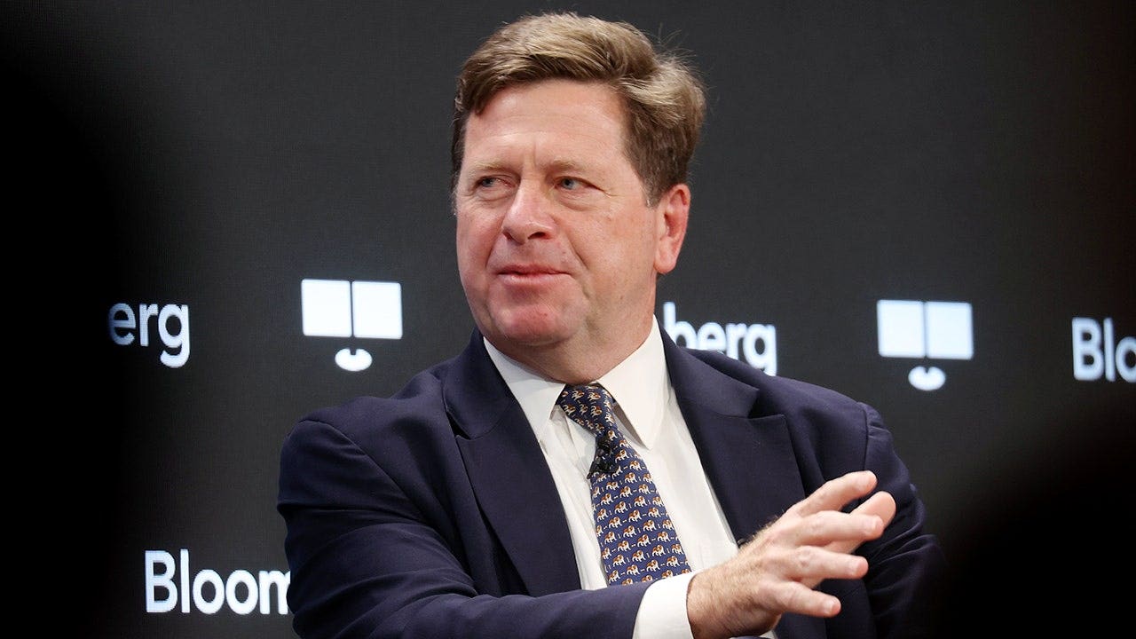 Trump's DNI nominee Jay Clayton advances toward full Senate vote