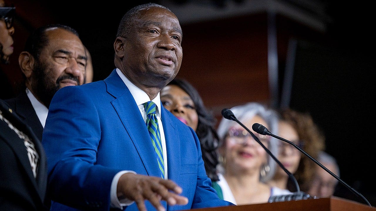 Dem announces exit from Congress, accused of 'jumping ship' amid redistricting