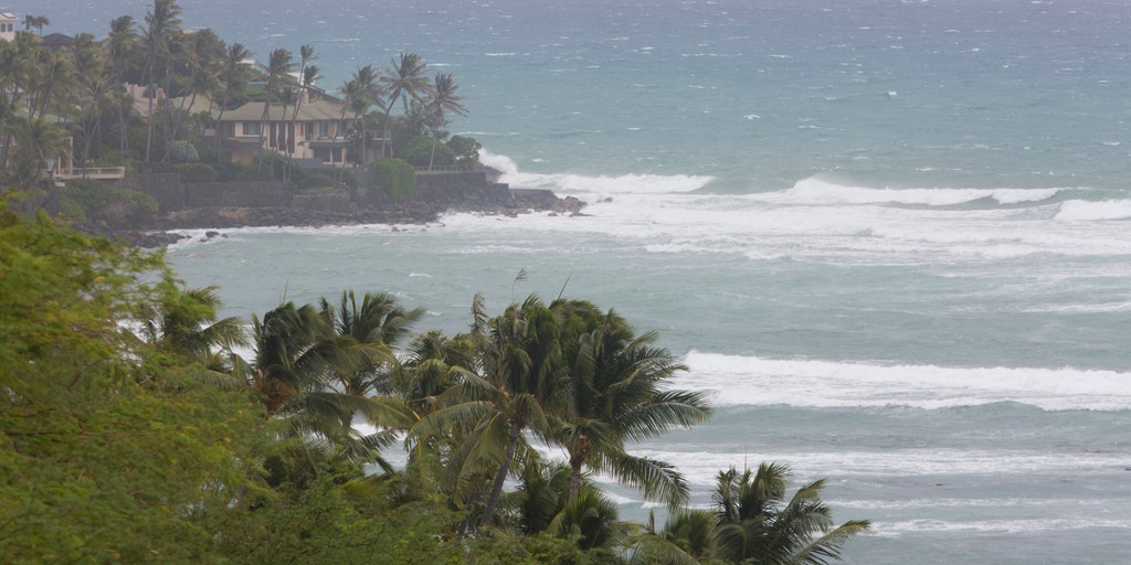 Hurricane Fausto barreling toward Hawaii with more activity on its heels