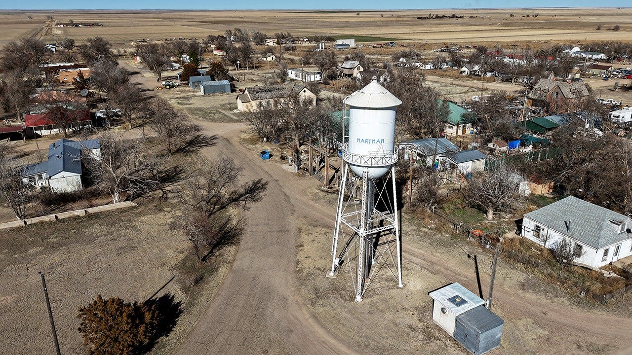 Hartman, Colorado, declared abandoned after officials quit, water deteriorates