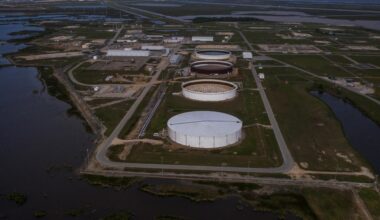 Why the US Strategic Petroleum Reserve matters amid US-Iran tensions | Explainer News