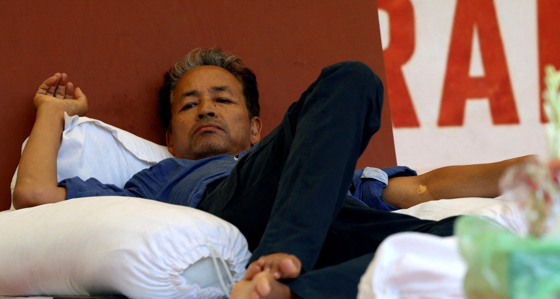 Indian activist Wangchuk ends 26-day hunger strike over exam paper leaks | Protests News