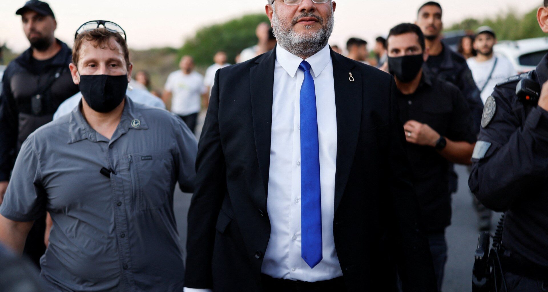 Israeli ministers join march to Gaza to demand return of settlements | Gaza News