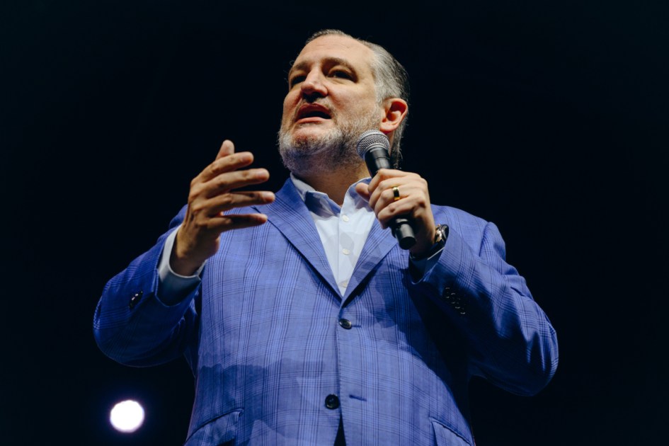Ted Cruz warns Talarico has “real chance” to beat Paxton