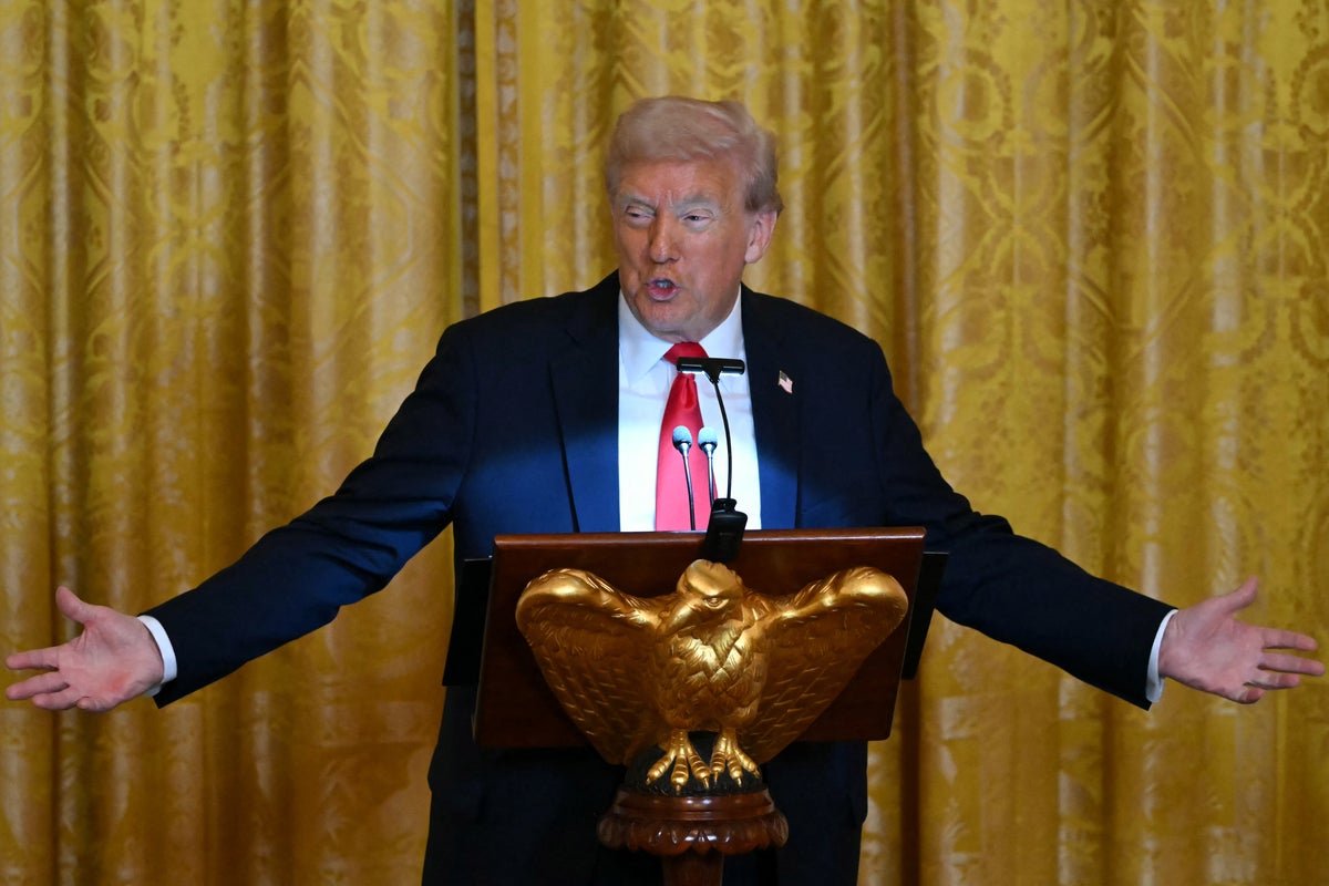 Trump’s aggressive fundraising operation rakes in ‘mind-bloggling’ $800m for pet projects: report