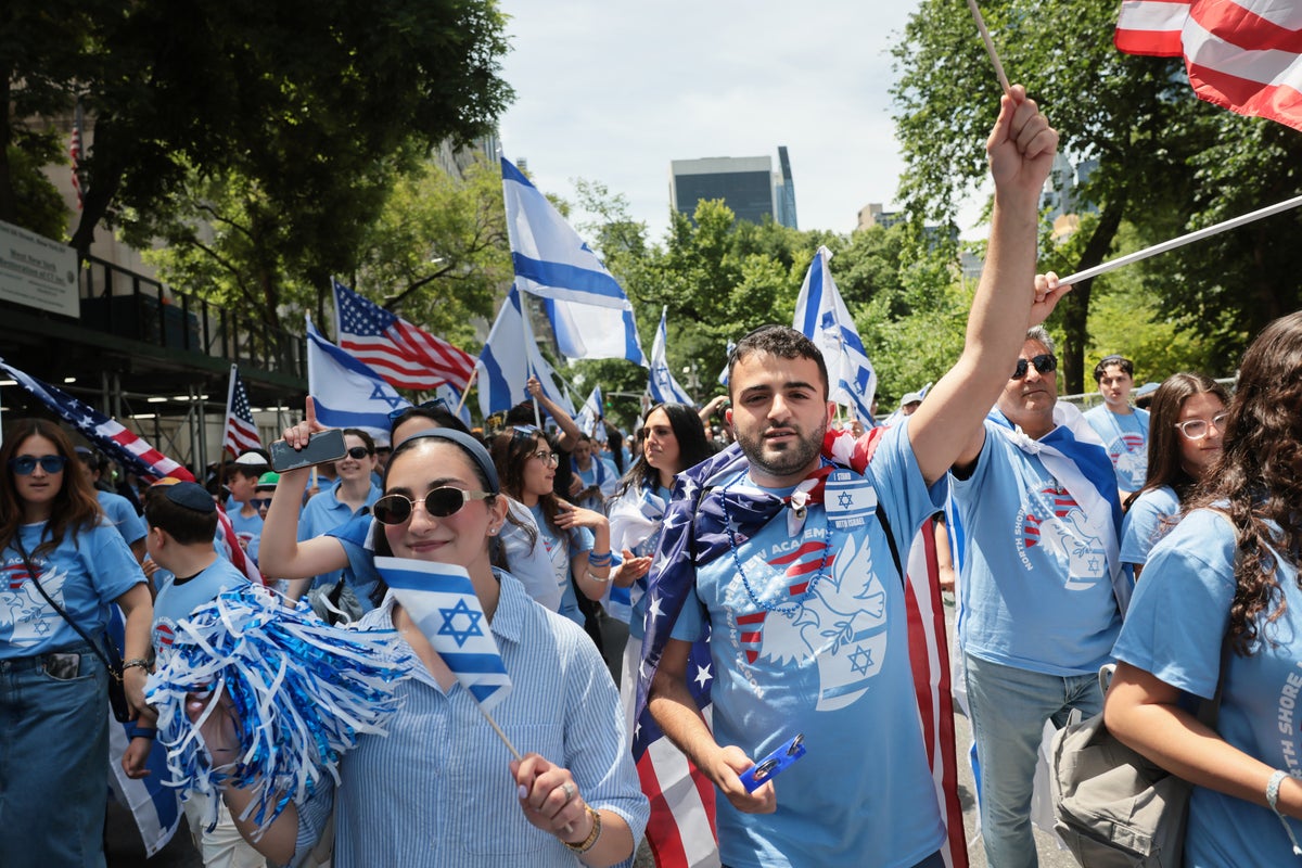 Poll reveals growing rift as younger American Jews distance themselves from Israel
