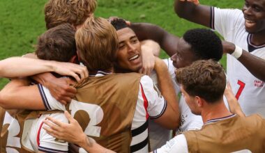 England beat France in barmy bronze final to seal World Cup third place - London Evening Standard