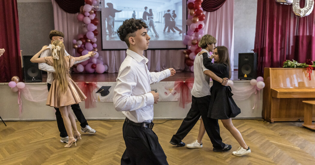 The Prom Went On in Kyiv, but Masha’s Date Danced Alone